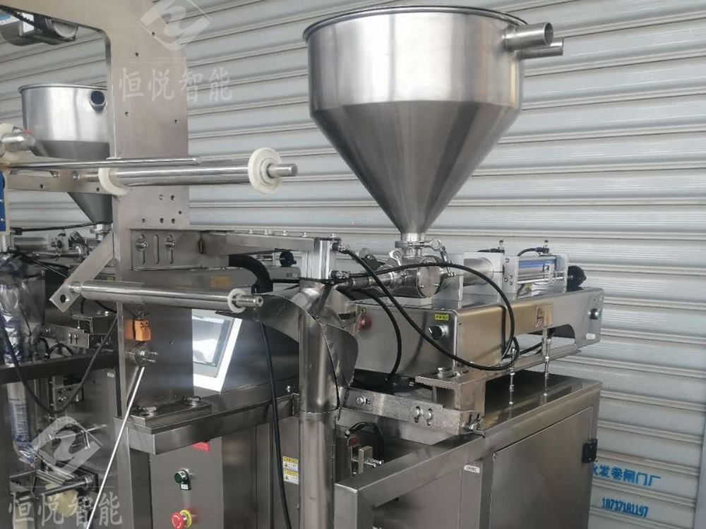 自動袋裝膏體好色先生视频下载發貨現場