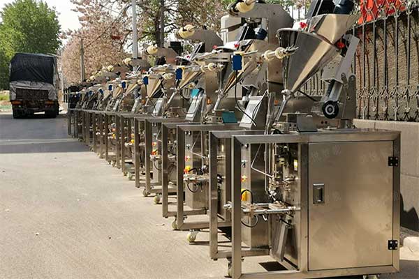 小型粉劑全自動好色先生视频下载廣泛適用於食品粉劑、中藥衝劑的小袋包裝
