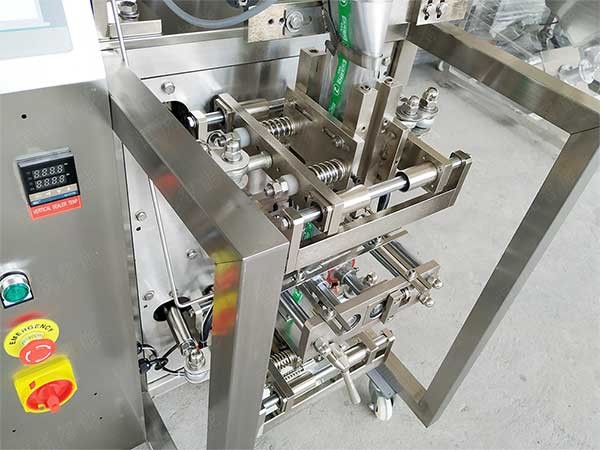 四邊封粉末好色先生视频下载