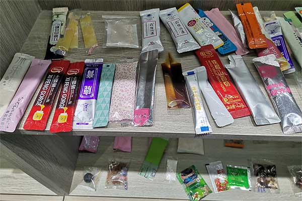 全自動小型好色先生视频下载能夠滿足顆粒、條塊、片狀、球狀、粉料、液體、膏體產品的自動定量包裝